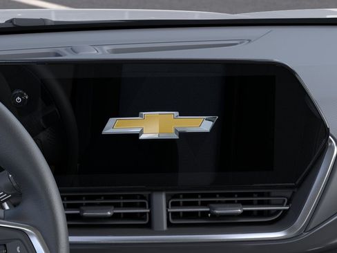 New 2026 Chevrolet Trax ACTIV w/ Sunroof Package FWD image 51