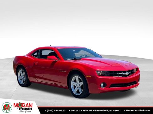 Used 2010 Chevrolet Camaro LT RWD image 7