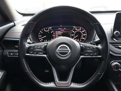 Used 2020 Nissan Altima 2.5 SR FWD image 17
