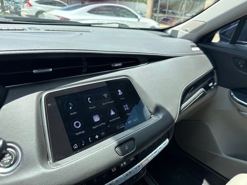 Used 2023 Cadillac XT4 Premium Luxury w/ Cold Weather Package FWD image 17