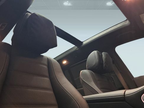 New 2026 Mercedes-Benz GLS 580 580 image 14