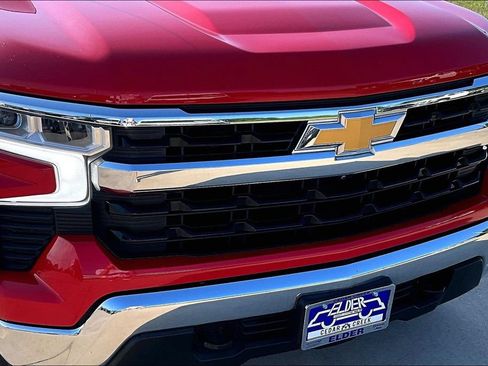 Used 2022 Chevrolet Silverado 1500 LT w/ Texas Edition Plus RWD image 31