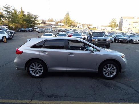 Used 2012 Toyota Venza AWD image 8
