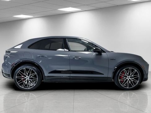 New 2025 Porsche Macan Turbo Electric image 9