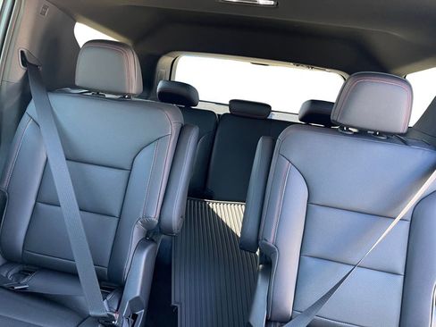 New 2026 Chevrolet Traverse Z71 image 13