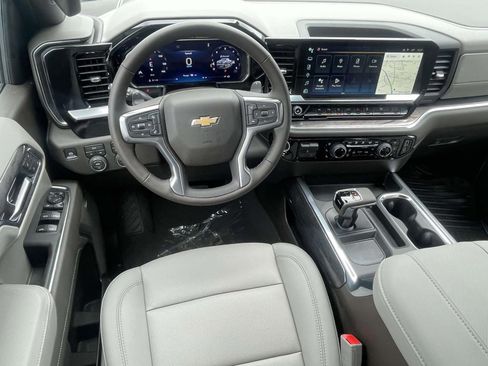 New 2026 Chevrolet Silverado 1500 LTZ w/ LTZ Convenience Package II AWD/4WD image 9