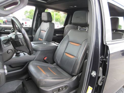 Certified 2022 GMC Sierra 1500 AT4 w/ AT4 Preferred Package AWD/4WD image 24