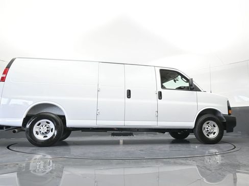 New 2026 Chevrolet Express 2500 Extended w/ Driver Convenience Package RWD image 58