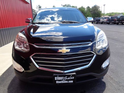 Used 2017 Chevrolet Equinox LT w/ Convenience Package AWD/4WD image 13