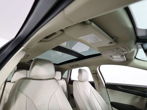 Used 2017 Lincoln MKC Reserve w/ Lincoln MKC Climate Package image 39