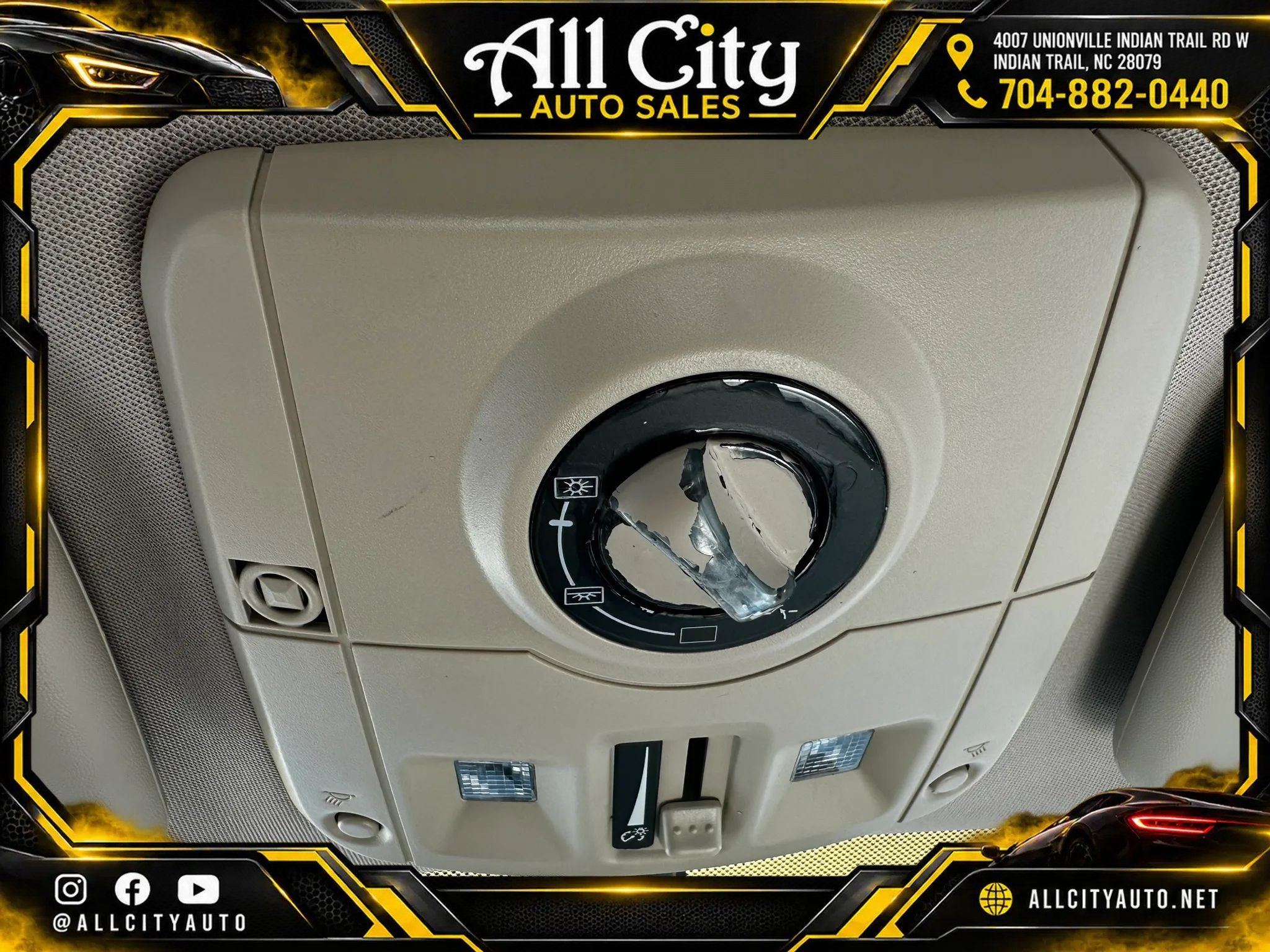 Used 2005 Cadillac CTS 3.6 w/ Preferred Equipment Group RWD image 25