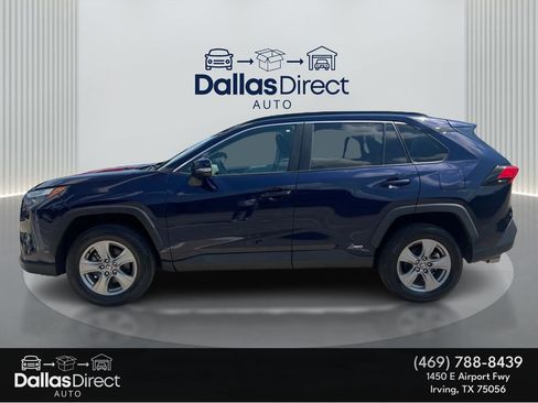 Used 2023 Toyota RAV4 XLE image 9