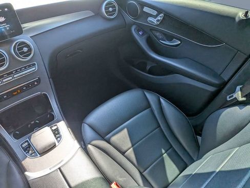 Used 2022 Mercedes-Benz GLC 300 4MATIC image 18