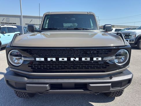 New 2026 Ford Bronco Big Bend AWD/4WD image 2