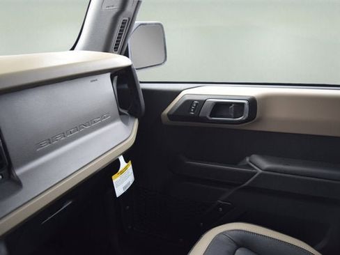 New 2025 Ford Bronco Big Bend w/ Black Diamond Package image 14