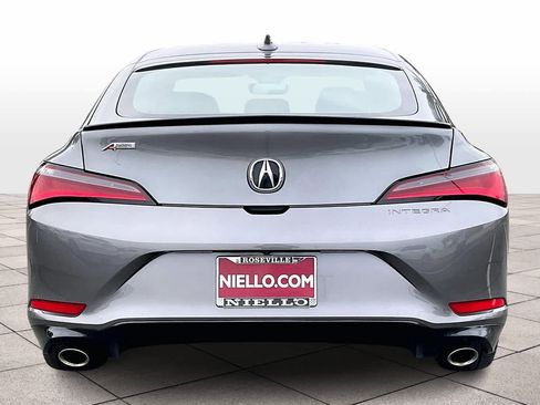 Used 2023 Acura Integra A-Spec image 7