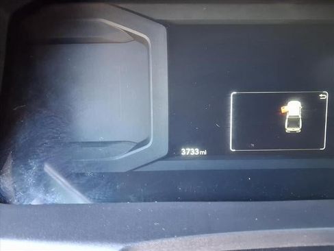 Used 2025 Toyota Tacoma SR image 7