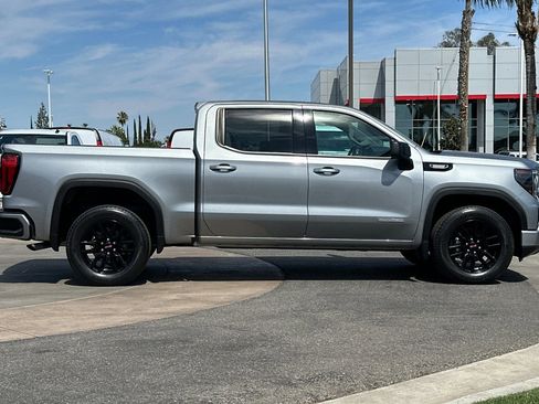 Certified 2023 GMC Sierra 1500 Elevation RWD image 3