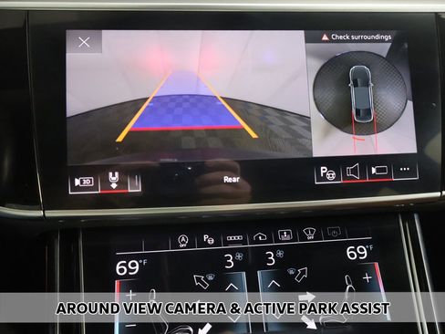 Used 2023 Audi A8 L 3.0T image 7