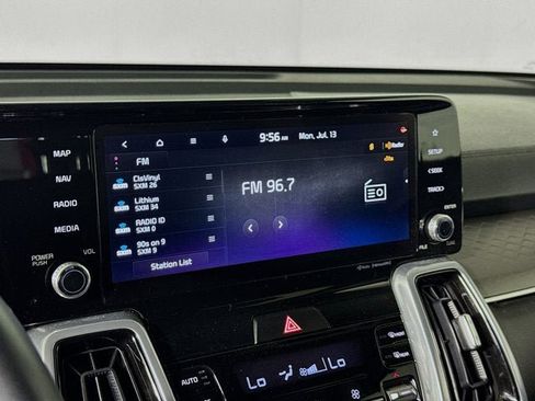 Certified 2023 Kia Sorento SX AWD/4WD image 15