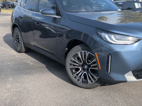 Used 2026 BMW X3 xDrive30i w/ Convenience Package AWD/4WD image 3
