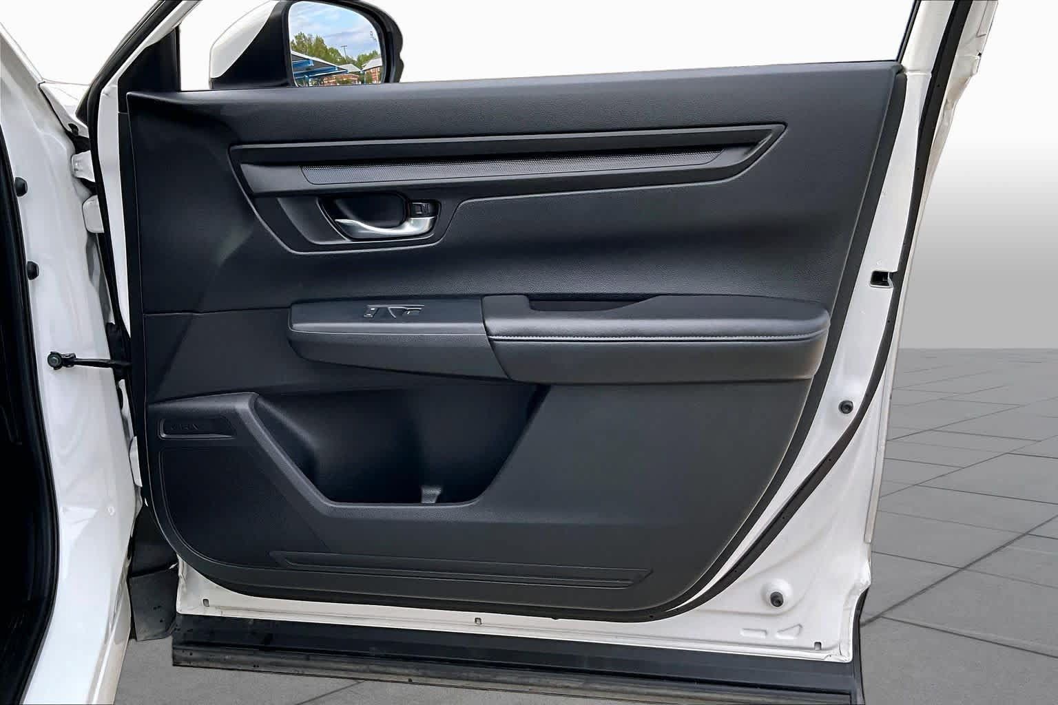 Used 2025 Honda CR-V EX image 22