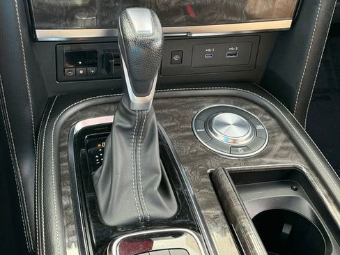 Certified 2023 Nissan Armada Platinum w/ Captain's Chairs Package RWD image 17