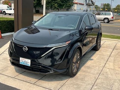 Used 2023 Nissan Ariya FWD image 3