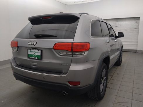 Used 2018 Jeep Grand Cherokee Limited RWD image 9