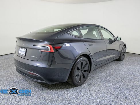 Used 2025 Tesla Model 3 Long Range AWD/4WD image 7