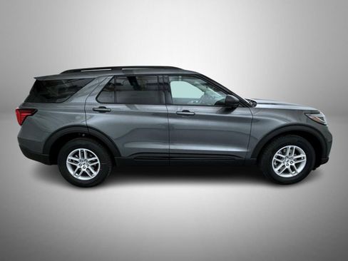 New 2026 Ford Explorer Active image 4