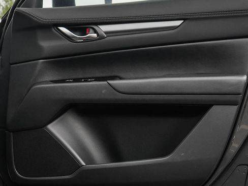 New 2025 MAZDA CX-5 AWD 2.5 S w/ Preferred Package image 9