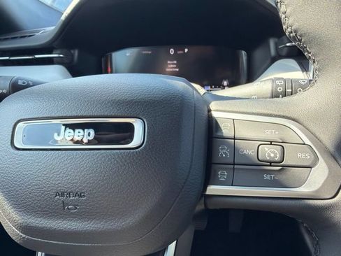 New 2026 Jeep Compass Limited w/ Sun, Sound & Navigation Group AWD/4WD image 23
