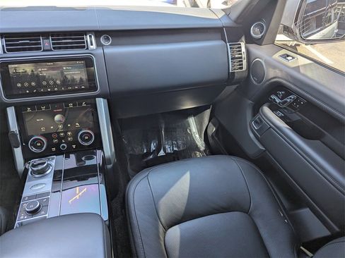 Used 2020 Land Rover Range Rover HSE image 8