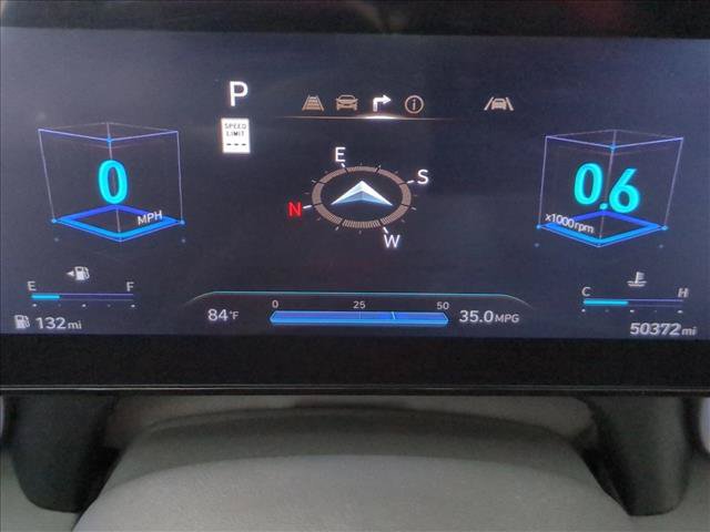 Used 2025 Hyundai Elantra SEL FWD image 11