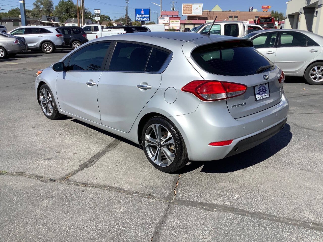 Used 2016 Kia Forte EX FWD image 15