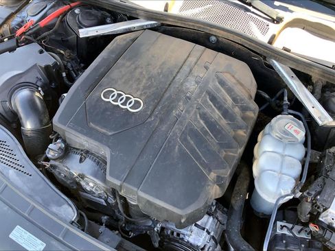 Used 2021 Audi A4 2.0T Premium AWD/4WD image 35