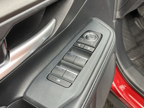 Used 2025 Toyota Grand Highlander FWD image 15