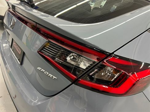 Certified 2024 Honda Civic Sport image 18