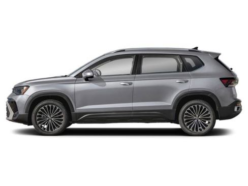 New 2026 Volkswagen Taos SE image 3