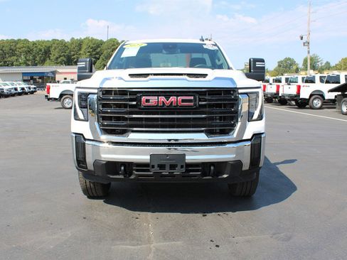 Used 2024 GMC Sierra 3500 Pro w/ Convenience Package image 13
