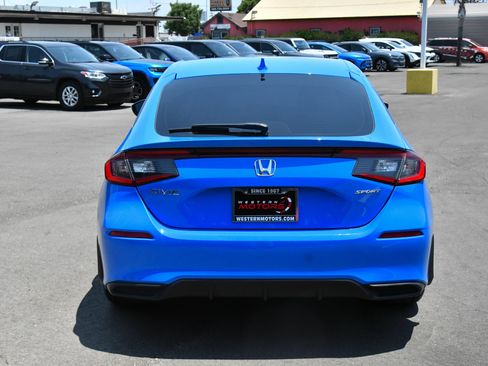 Used 2024 Honda Civic Sport image 7