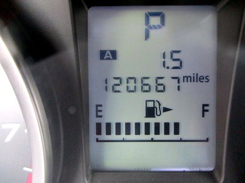 Used 2015 Subaru Forester 2.5i Premium w/ All-Weather Package image 14