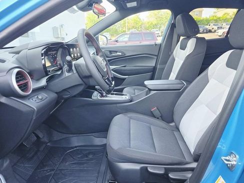 New 2026 Chevrolet Trax RS w/ Driver Confidence Package FWD image 8