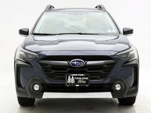 Used 2024 Subaru Outback Limited AWD/4WD image 4