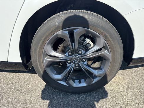 Used 2023 Honda Accord EX-L image 7