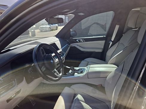 Certified 2023 BMW X5 xDrive40i w/ M Sport Package AWD/4WD image 6