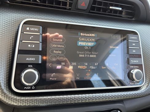 Used 2020 Nissan Kicks SV FWD image 18
