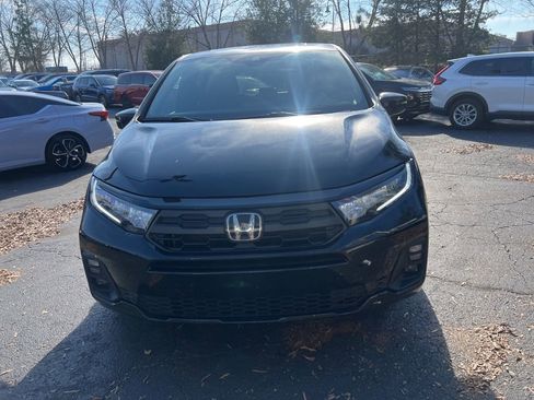 Used 2025 Honda Odyssey Sport-L image 2