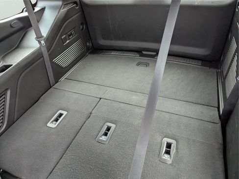 Used 2022 Chevrolet Tahoe RST w/ Luxury Package image 14